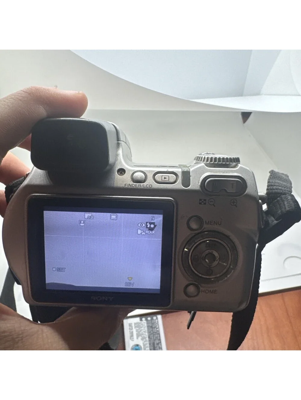 Sony comes battery